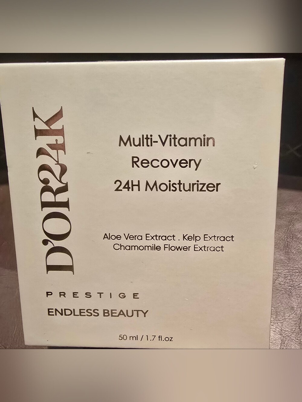 D'Or24k Multi-Vitamin Recovery 24H Moisturizer – White